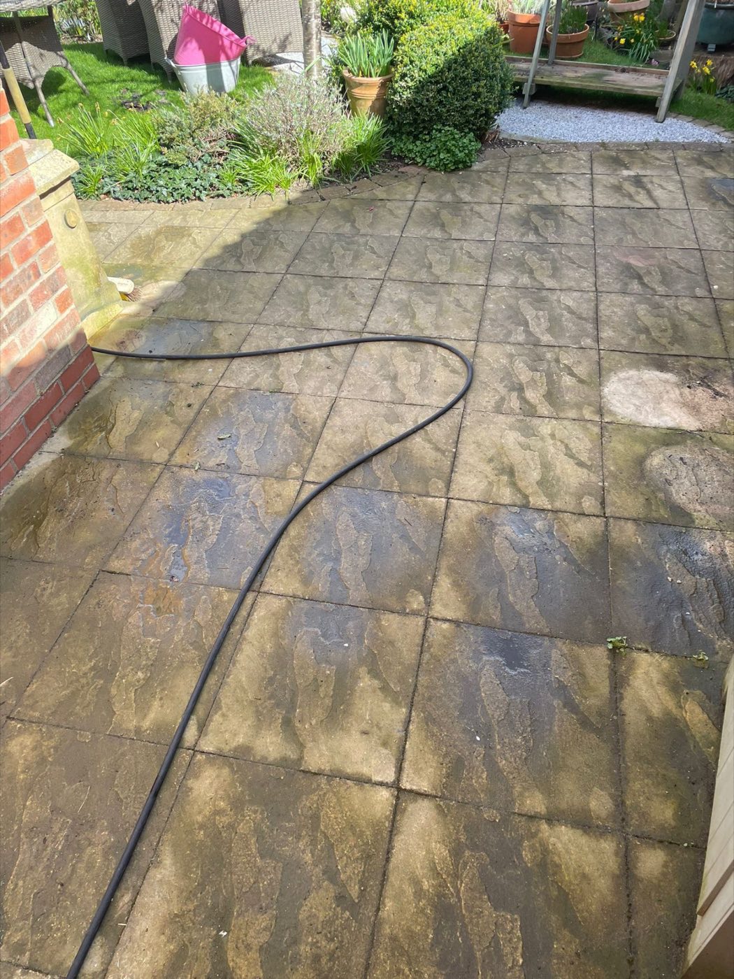 Pressure washing in Wellingore